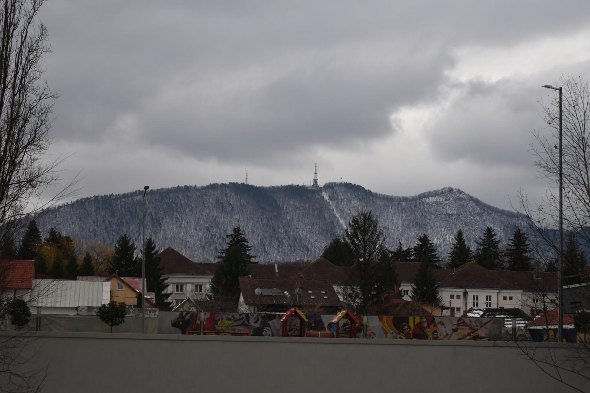 Save Relaxing Residence Brasov Bagian luar foto