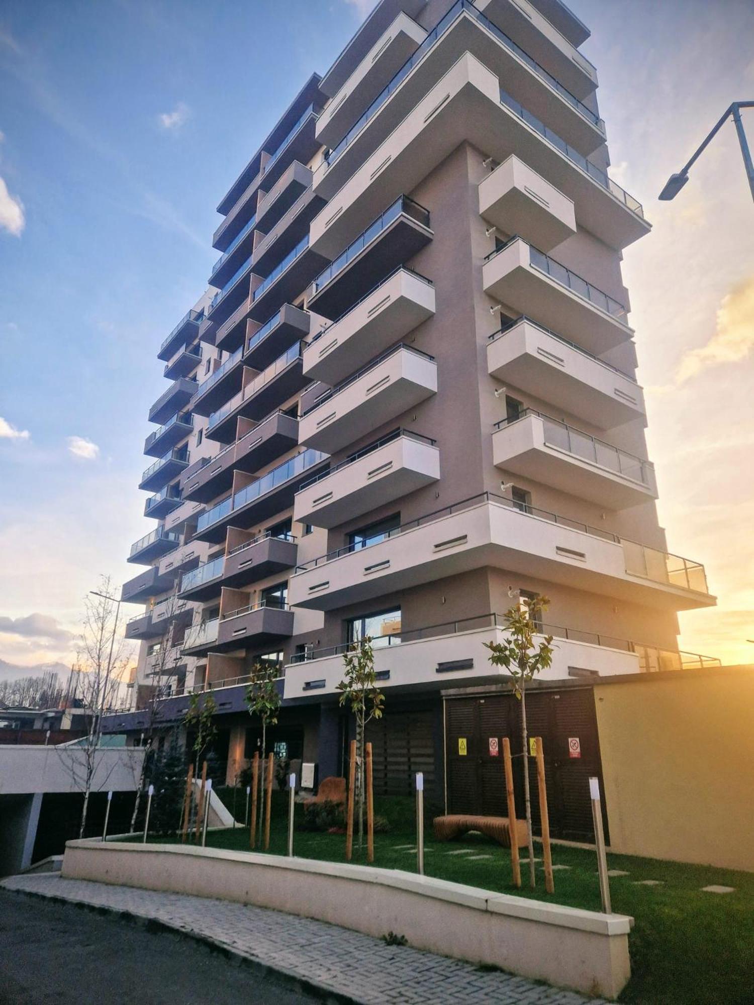 Save Relaxing Residence Brasov Bagian luar foto